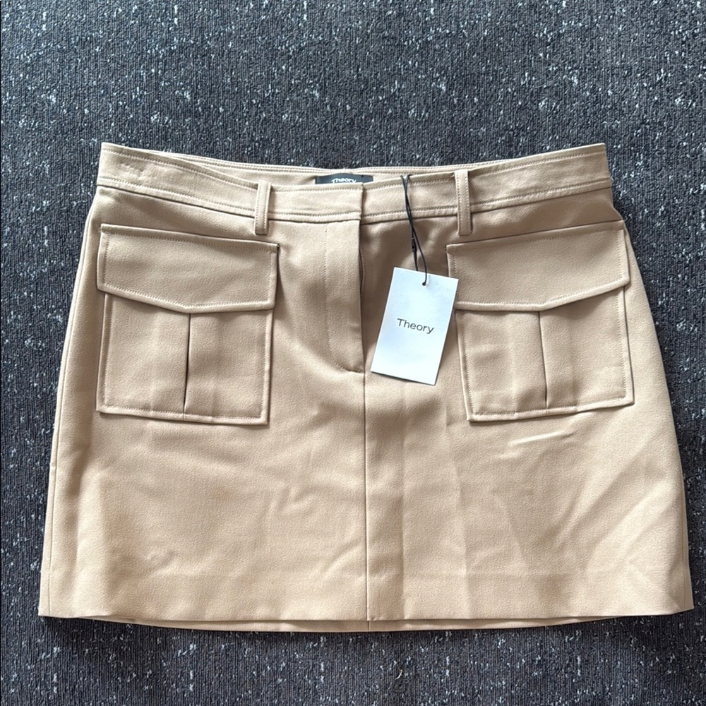 NWT Theory Lupah Skirt in Palomino